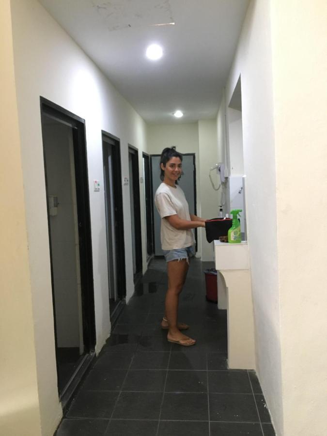 Apple Backpackers Hotel George Town Eksteriør bilde